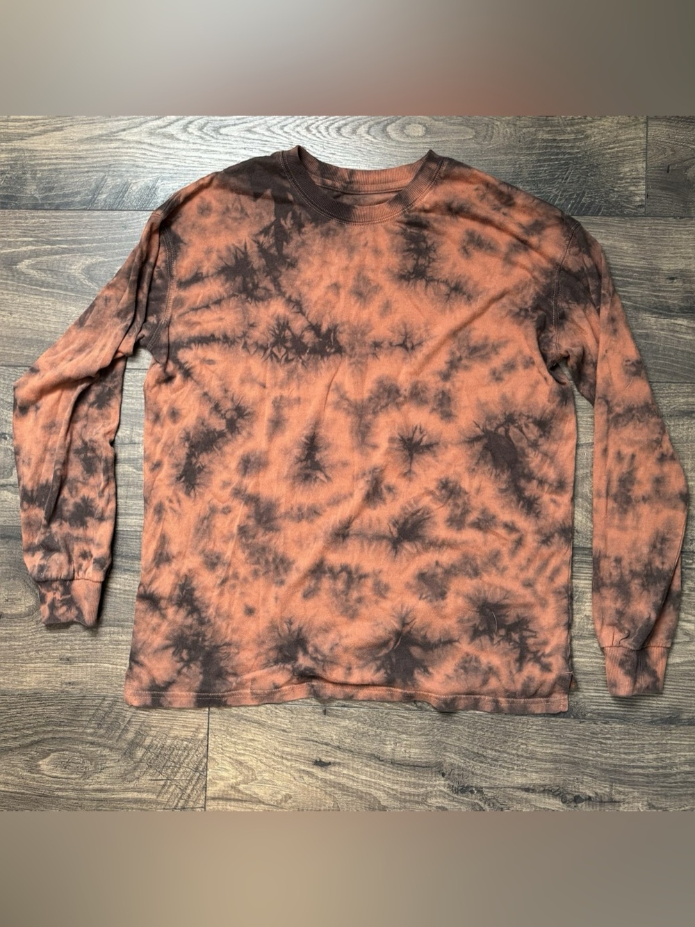 SO Tie-Dye Long Sleeve Size XS